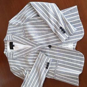 Banana Republic Blazer  4